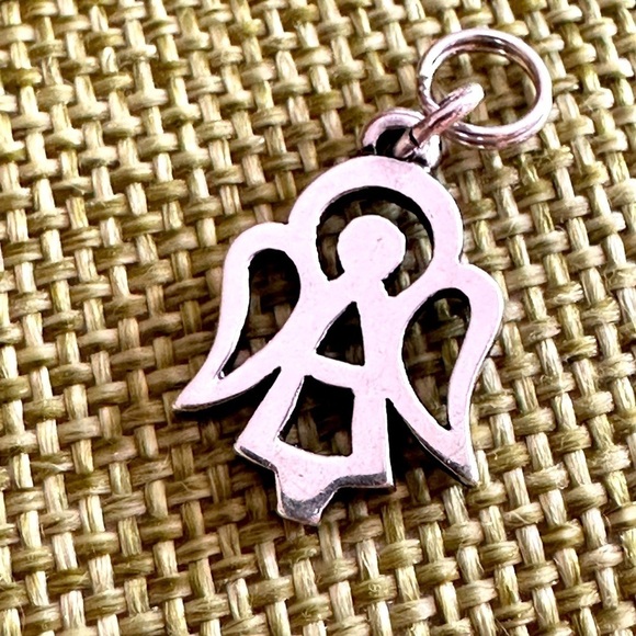 Retired James Avery Sterling Silver Open Angel Charm - Picture 1 of 9